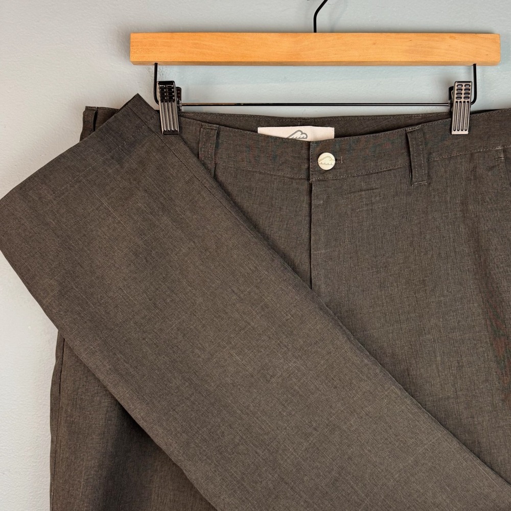 Bluffworks Tech Chino Pants Men 34x31 Gray Straight Leg Performance Work Play